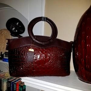 Satchel handbag
